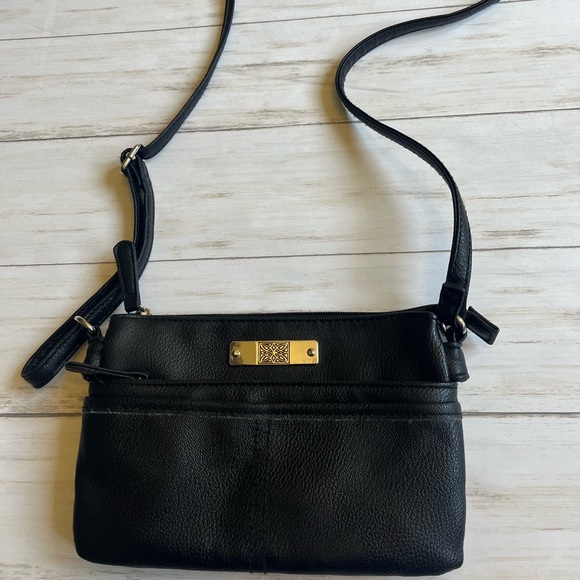 Black & Silver Crossbody Purse - Picture 1 of 3